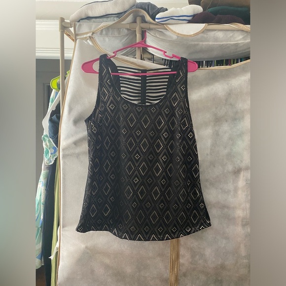 Maurices Tank Top Blouse size L EUC - Picture 1 of 3